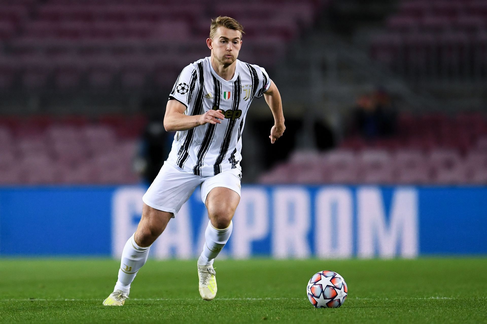Chelsea are in touch with Matthijs de Ligt.